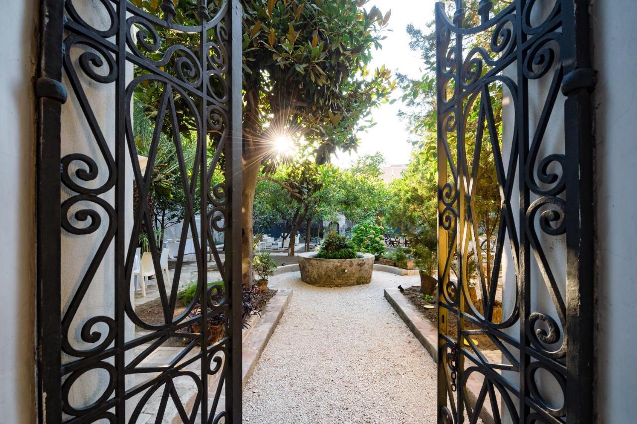 Il Giardino Di Tonia - Oplontis Guest House - Bed & Garden - Torre Annunziata Exteriér fotografie